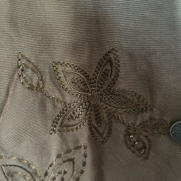 Alfred Dunner Women’s Floral Embroidered Jacket | Size 10P | Brown - Picture 4 of 5